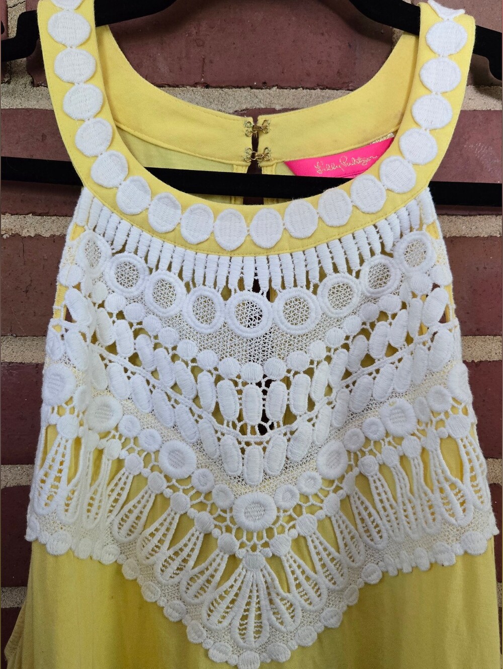 Lilly Pulitzer Dawn Halter Top XL Pineapple Yellow Crochet Lace Sleeveless